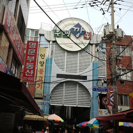 Nampo One Motel Busan Esterno foto