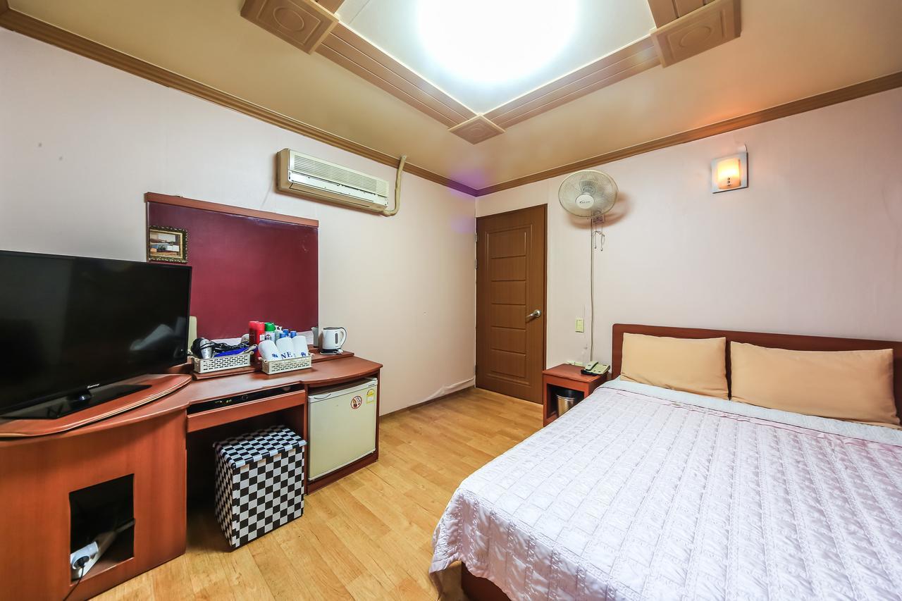 Nampo One Motel Busan Esterno foto