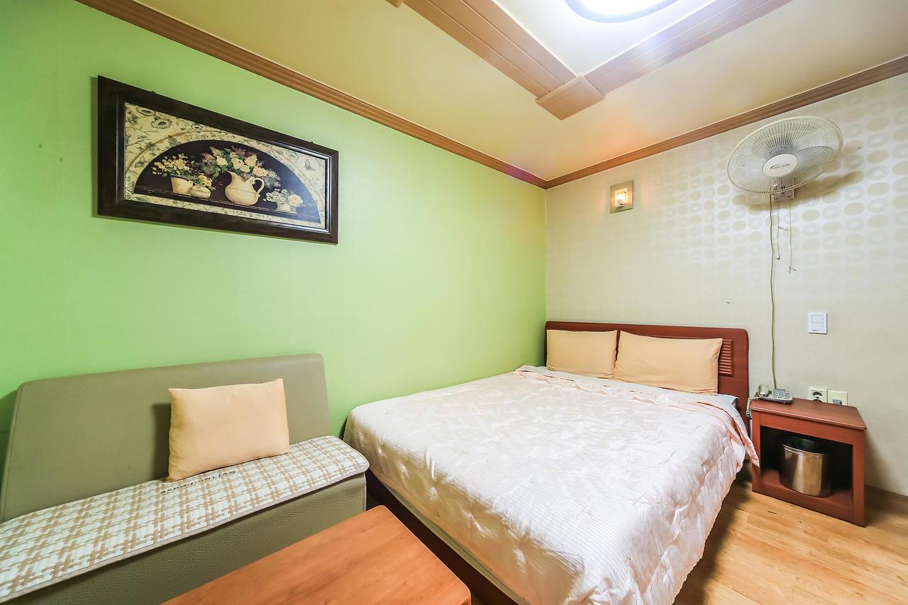 Nampo One Motel Busan Esterno foto
